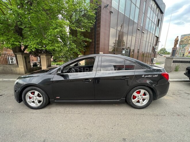 Chevrolet Cruze 2014, 286,000 km - 1.4 l - Gəncə