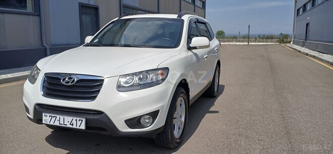 Hyundai Santa Fe 2010, 207,000 km - 2.4 l - Tovuz
