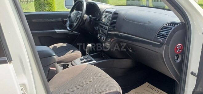 Hyundai Santa Fe 2010, 207,000 km - 2.4 l - Tovuz