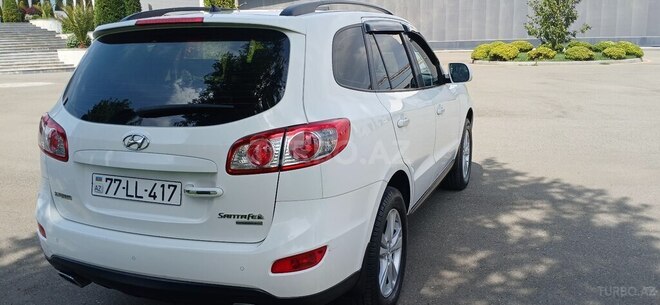 Hyundai Santa Fe 2010, 207,000 km - 2.4 l - Tovuz