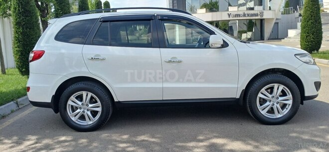 Hyundai Santa Fe 2010, 207,000 km - 2.4 l - Tovuz