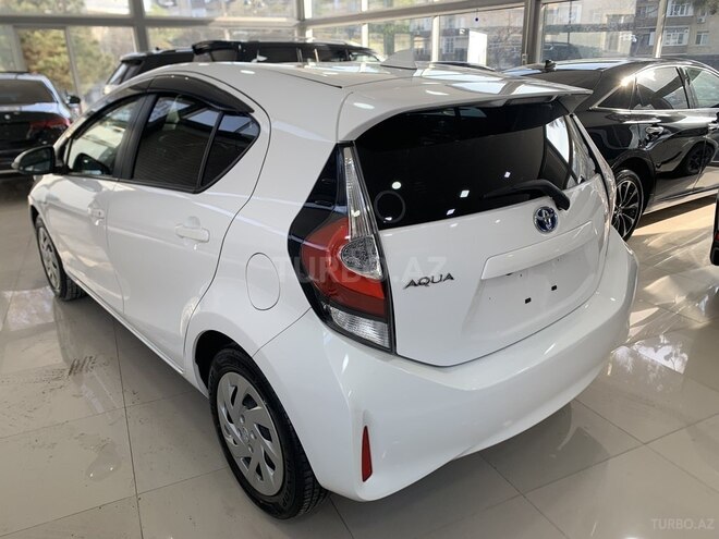 Toyota Aqua 2018, 75,000 km - 1.5 l - Bakı