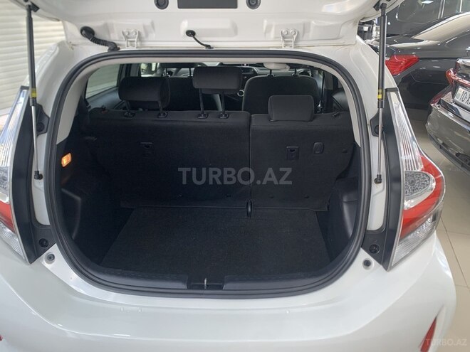 Toyota Aqua 2018, 75,000 km - 1.5 l - Bakı