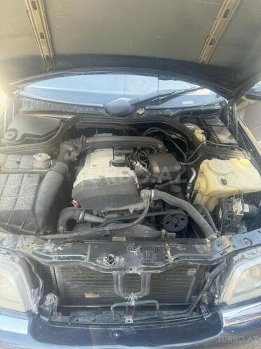 Mercedes C 180 1997, 300,000 km - 1.8 l - Bakı