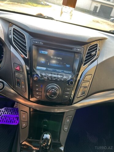 Hyundai i40 2013, 240,000 km - 2.0 l - Bakı