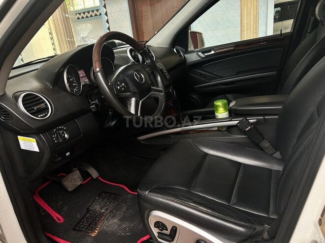Mercedes ML 350 4MATIC 2011, 214,646 km - 3.5 l - Tovuz