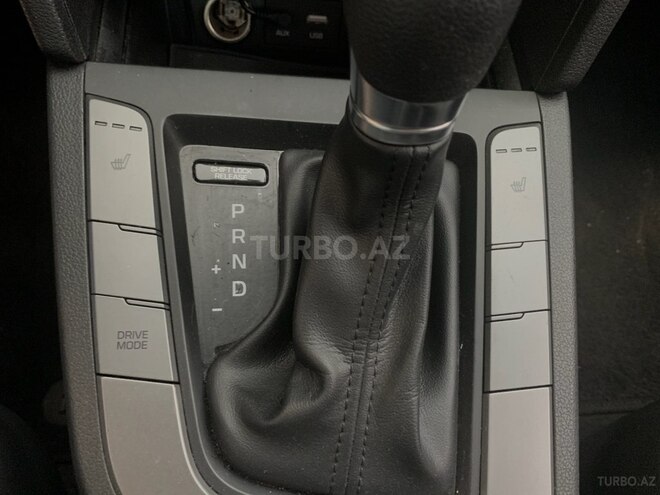 Hyundai Elantra 2016, 160,000 km - 1.6 л - Bakı