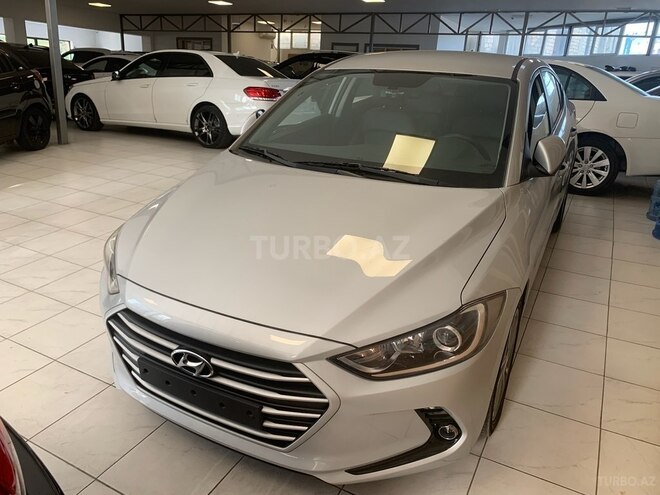 Hyundai Elantra 2016, 160,000 km - 1.6 л - Bakı