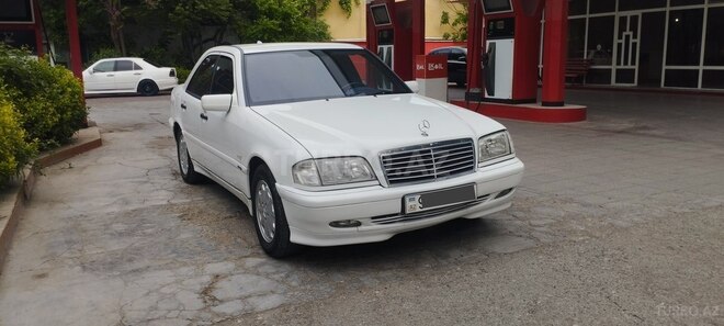 Mercedes C 200 1999, 374,000 km - 2.0 л - Ağcabədi