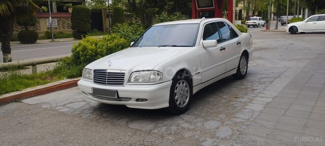 Mercedes C 200 1999, 374,000 km - 2.0 л - Ağcabədi