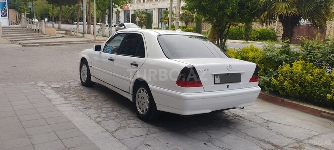 Mercedes C 200 1999, 374,000 km - 2.0 л - Ağcabədi