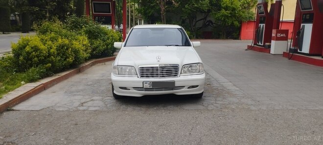 Mercedes C 200 1999, 374,000 km - 2.0 л - Ağcabədi