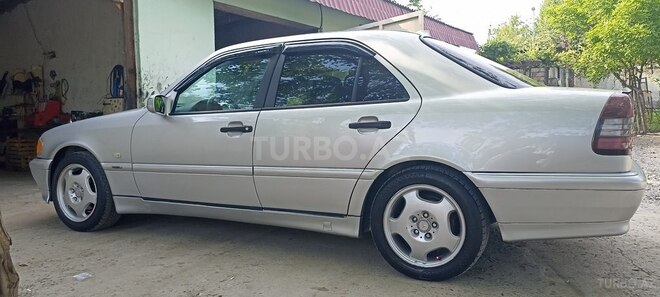 Mercedes C 180 1998, 226,167 km - 1.8 l - Mingəçevir
