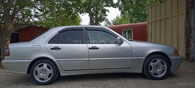 Mercedes C 180 1998, 226,167 km - 1.8 l - Mingəçevir