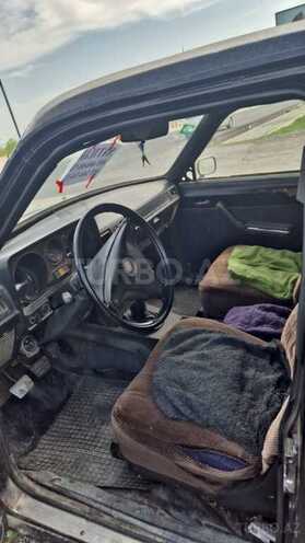 GAZ 24 1991, 250,000 km - 2.4 l - Şəki