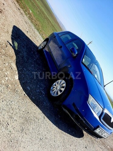 Skoda Fabia 2000, 256,000 km - 1.4 л - Şamaxı