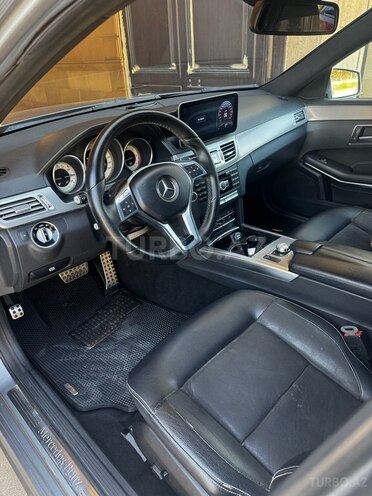 Mercedes E 220 d 2013, 240,000 km - 2.2 л - Bakı