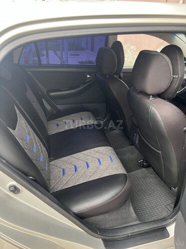 Toyota Corolla 2006, 189,655 km - 1.4 l - Ağdam