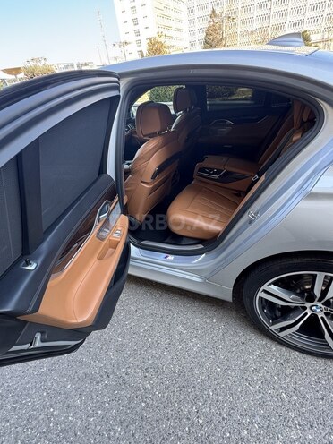BMW 740 2016, 120,000 km - 3.0 l - Bakı
