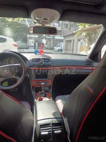 Mercedes E 220 d-6