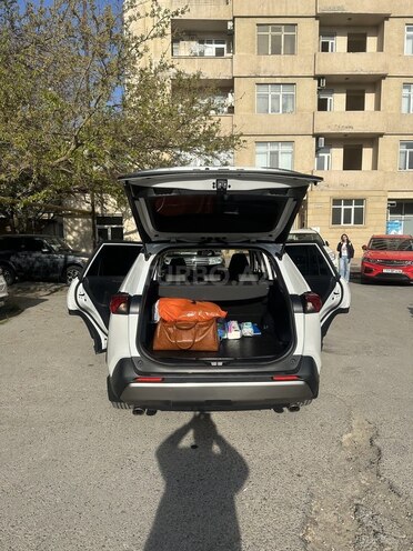 Toyota RAV4 2024, 23,000 km - 2.0 l - Bakı