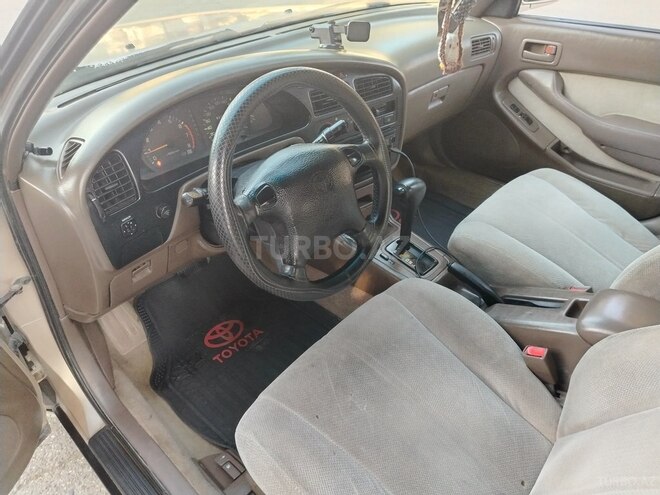 Toyota Camry 1996, 470,000 km - 2.2 l - Bakı