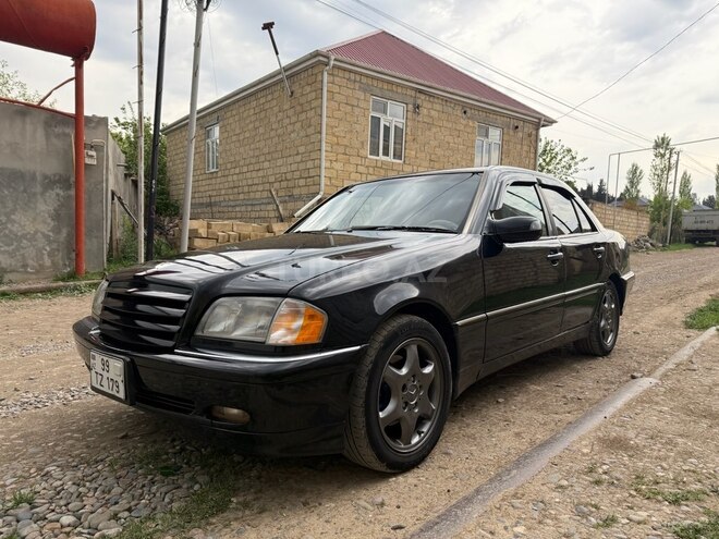 Mercedes C 230 1997, 450,616 km - 2.3 л - Tovuz