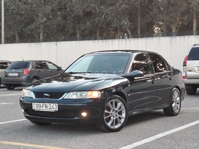 Opel Vectra 2001, 330,000 km - 1.6 л - Sumqayıt