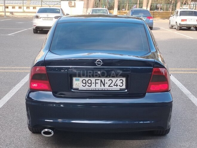 Opel Vectra 2001, 330,000 km - 1.6 л - Sumqayıt