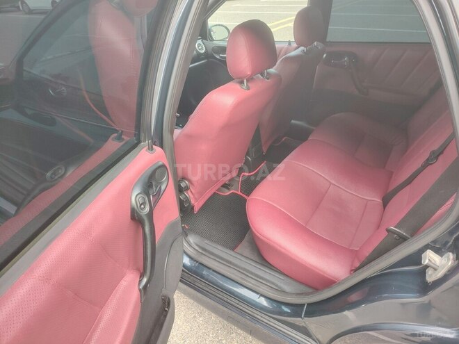 Opel Vectra 2001, 330,000 km - 1.6 л - Sumqayıt