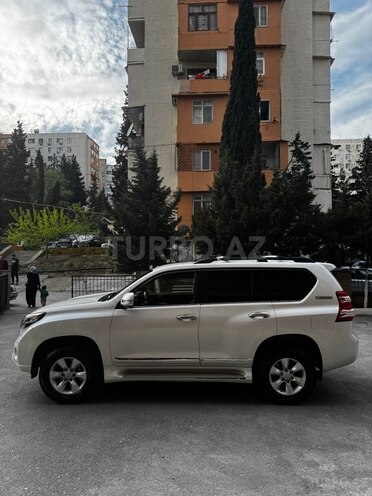Toyota Land Cruiser Prado 2010, 299,000 km - 2.7 л - Bakı