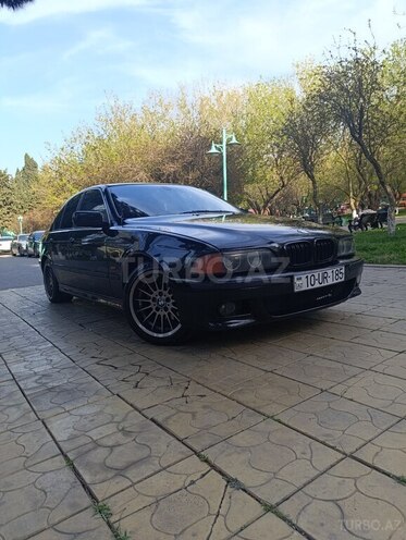 BMW 528 2000, 172,845 km - 2.8 л - Bakı