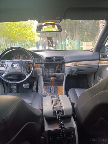 BMW 528 2000, 172,845 km - 2.8 л - Bakı