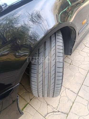 BMW 528 2000, 172,845 km - 2.8 л - Bakı