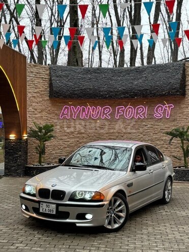 BMW 330 2000, 296,000 km - 3.0 l - Quba