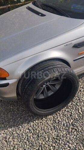 BMW 330 2000, 296,000 km - 3.0 l - Quba