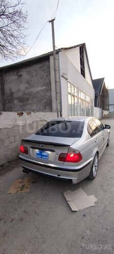 BMW 330 2000, 296,000 km - 3.0 l - Quba