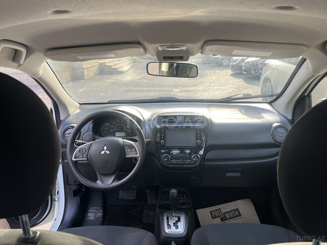 Mitsubishi Mirage-8