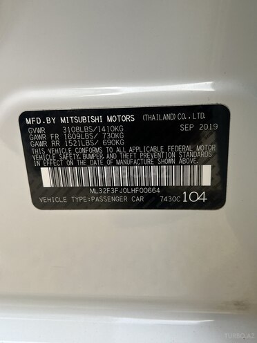 Mitsubishi Mirage-5