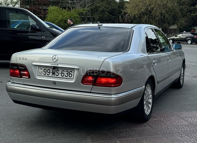Mercedes E 240 1998, 240,000 km - 2.4 l - Şəmkir