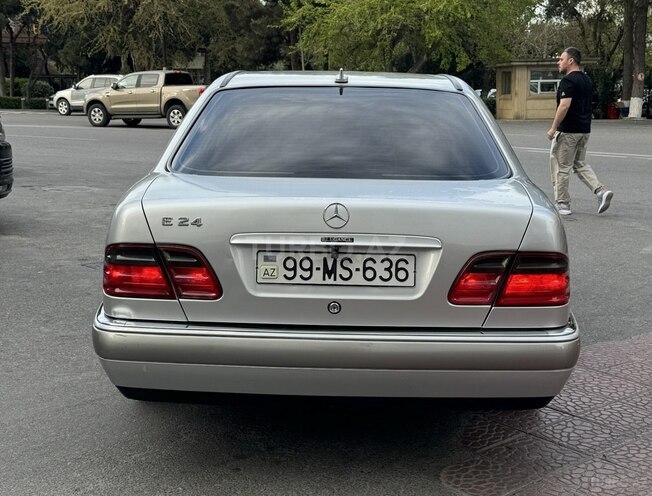 Mercedes E 240 1998, 240,000 km - 2.4 l - Şəmkir