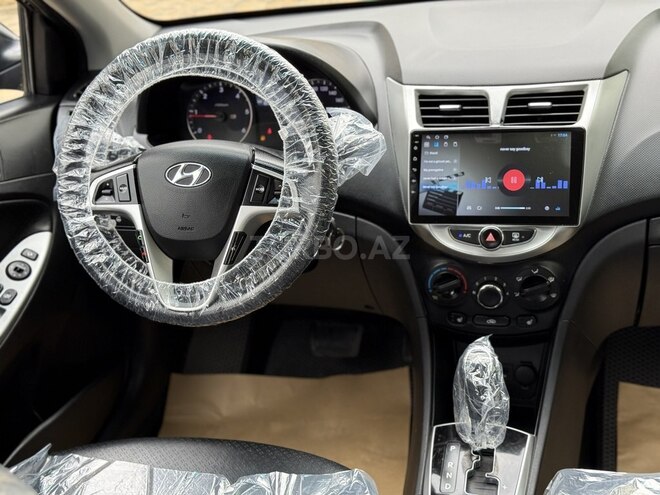 Hyundai Accent 2013, 167,000 km - 1.6 l - Gəncə
