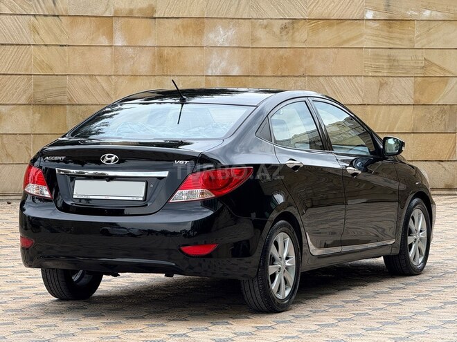 Hyundai Accent 2013, 167,000 km - 1.6 l - Gəncə