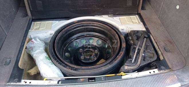 Volkswagen Touareg 2003, 220,000 km - 3.2 l - Gəncə