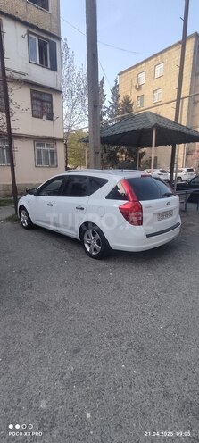 Kia Ceed 2008, 325,000 km - 1.6 л - Bakı