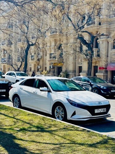 Hyundai Elantra 2022, 40,234 km - 2.0 l - Bakı