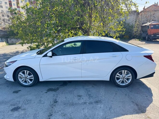 Hyundai Elantra 2022, 40,234 km - 2.0 l - Bakı