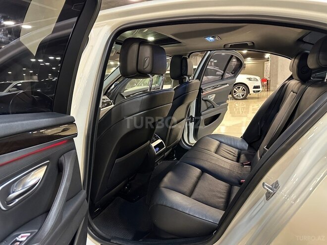 BMW 520-11