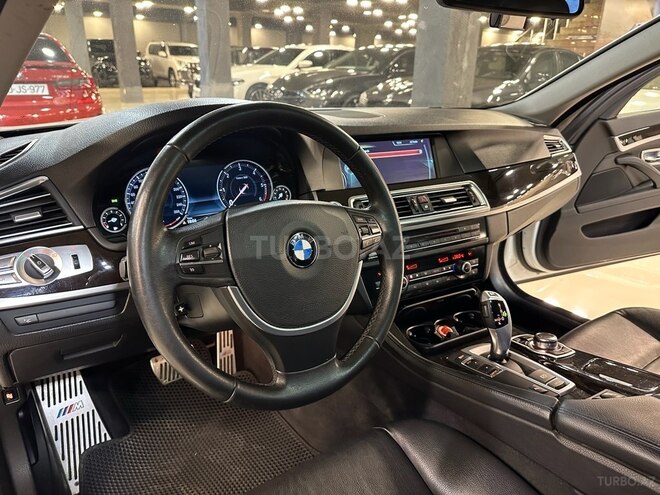 BMW 520-8