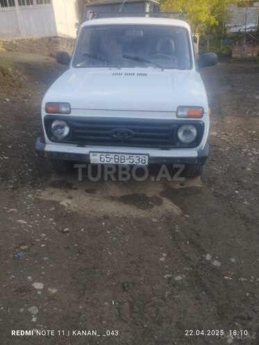 LADA (VAZ) Niva 1999, 118,884 km - 1.7 l - Lerik
